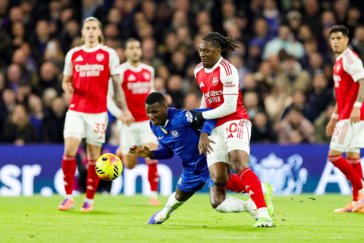Soi kèo Arsenal vs Chelsea 23h00 01/03/2026 Ngoại Hạng Anh 2 Soi kèo Arsenal vs Chelsea